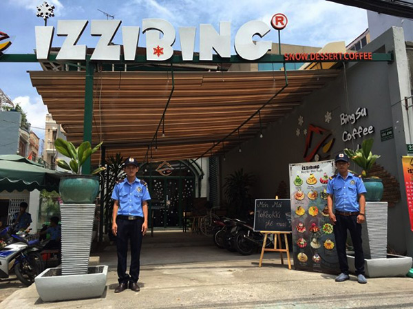 Hình ảnh dịch vụ bảo vệ cửa hàng